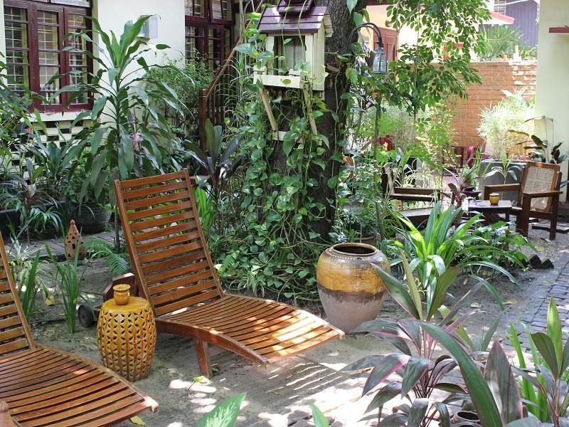 Alamanda Inn, Boutique Hotel And French Restaurant Янгон Экстерьер фото